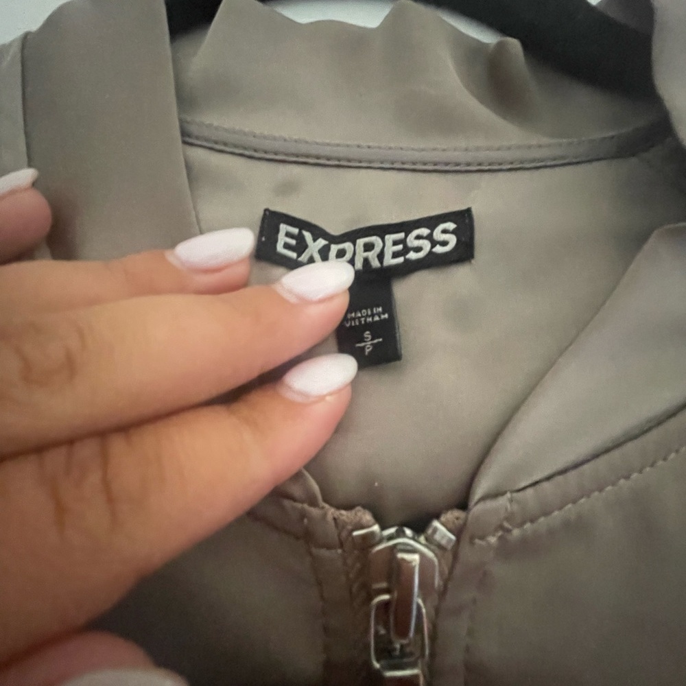 Bomber jacket - Picture 3 of 3